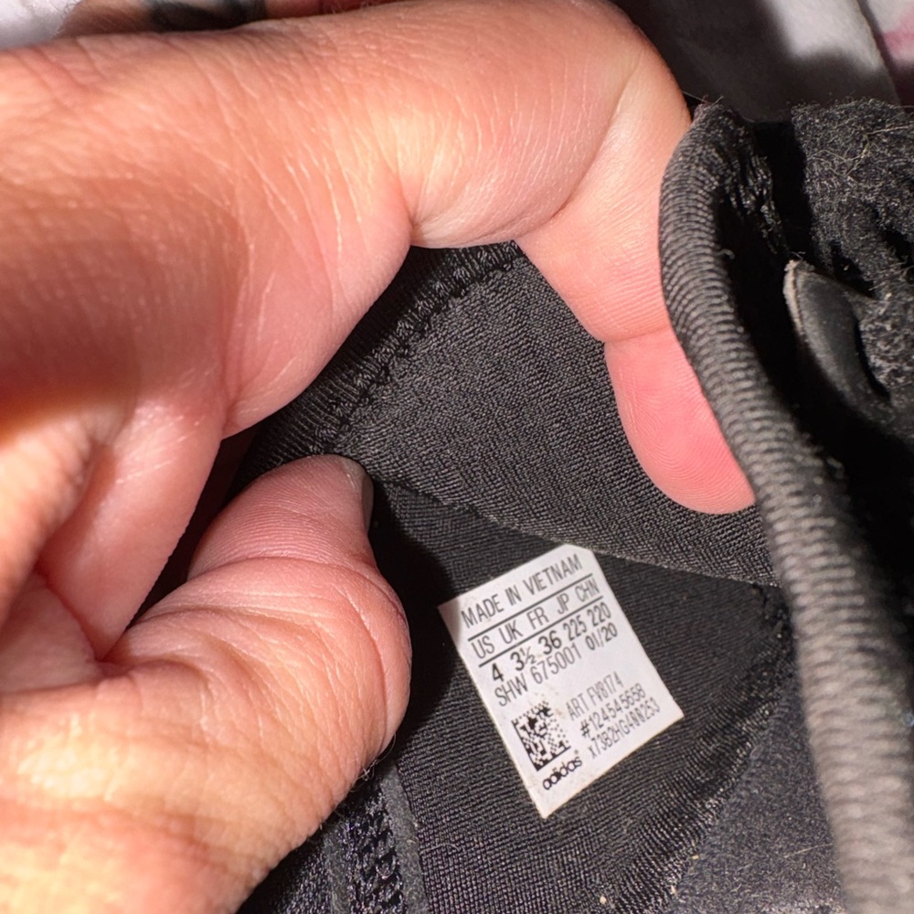 NMD Adidas - Picture 4 of 5